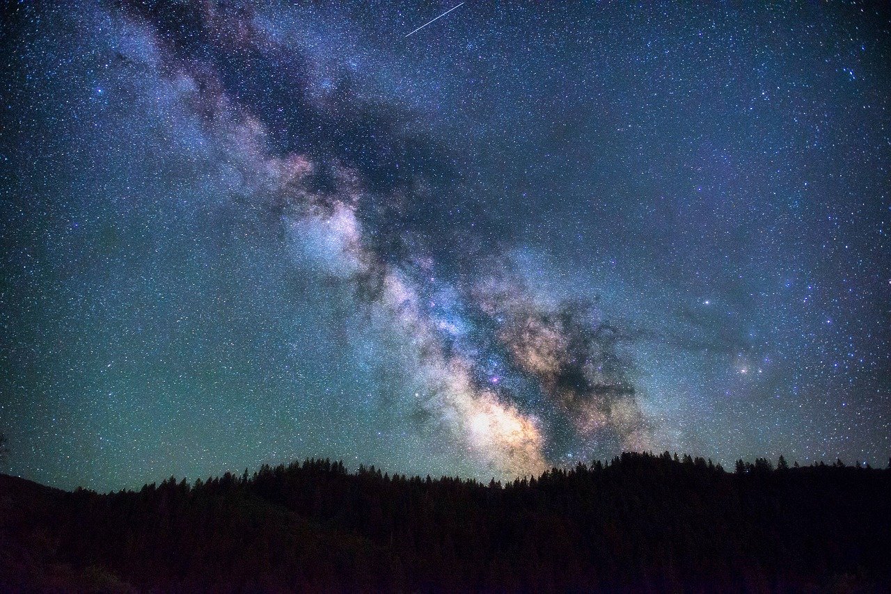 Partez dans le cosmos en famille et découvrez le ciel nocturne !